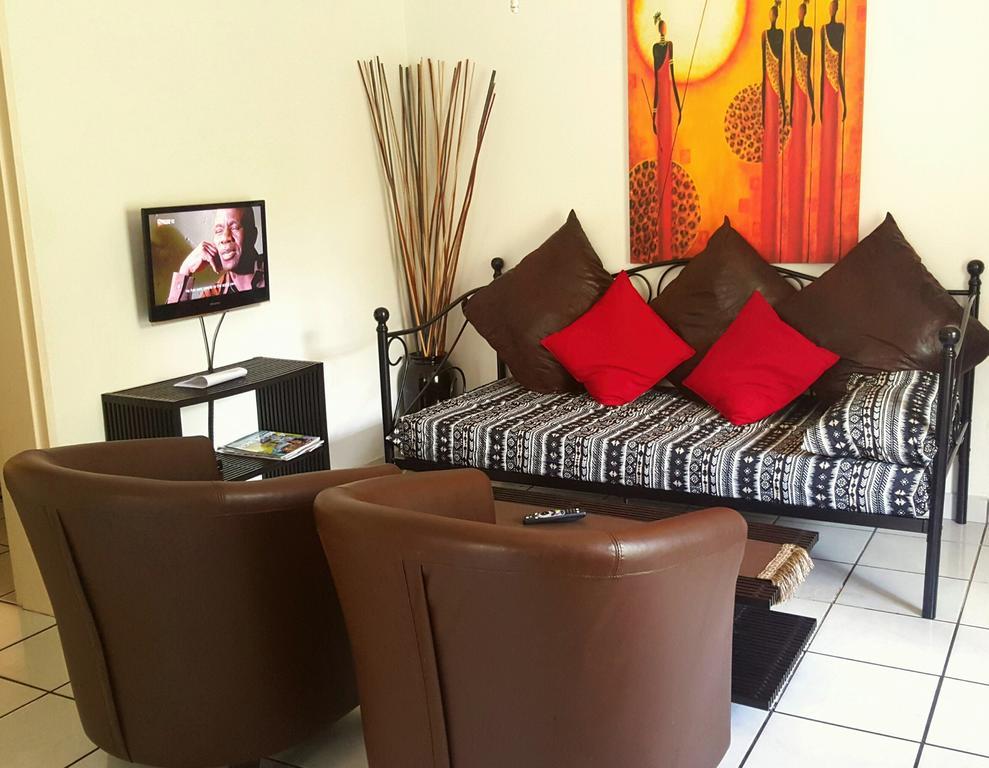 Sunshine Self Catering Apartment Mbombela Exterior photo
