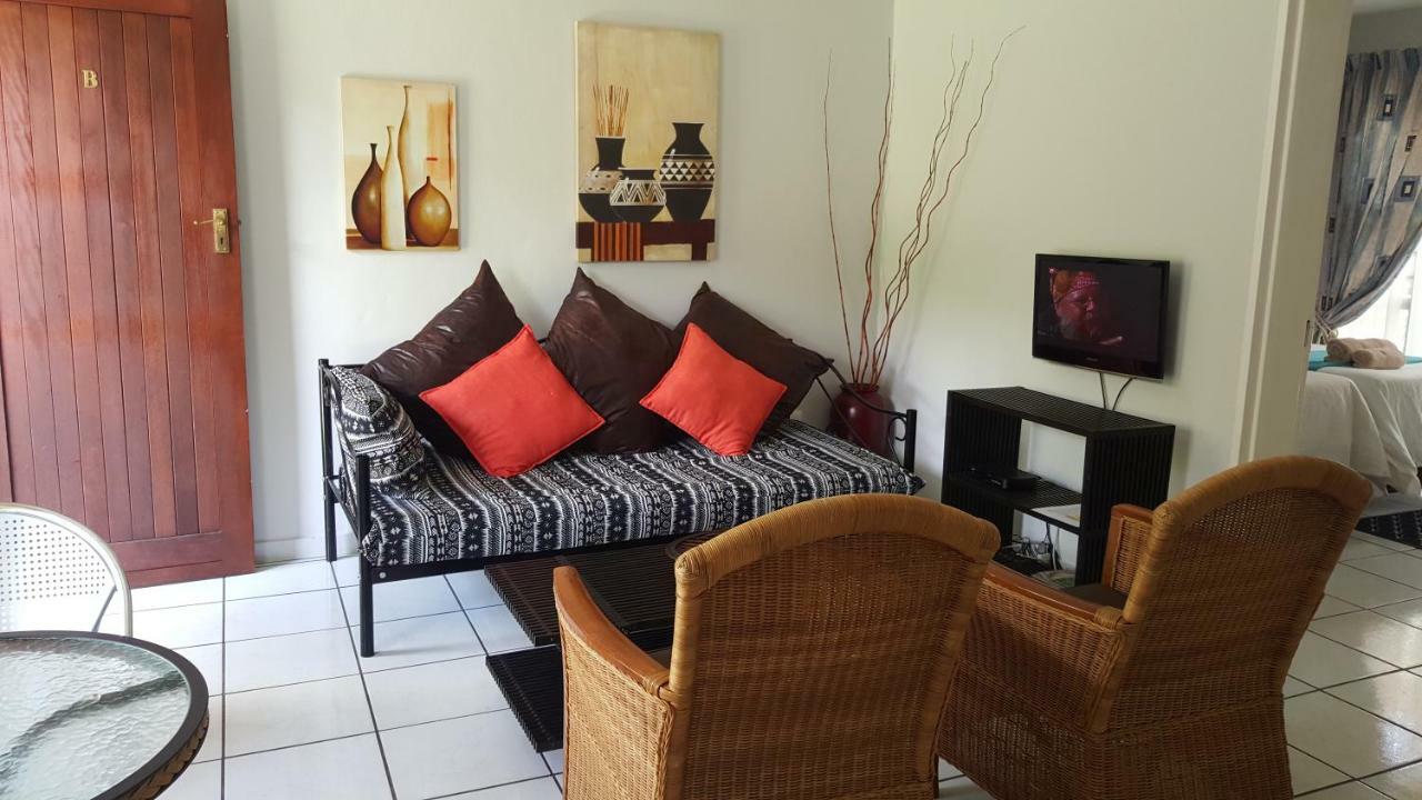 Sunshine Self Catering Apartment Mbombela Exterior photo